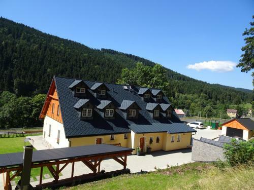 Hostal Pension Pstru?�