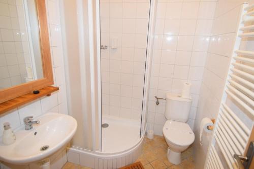 Hostal Pension Dob�k