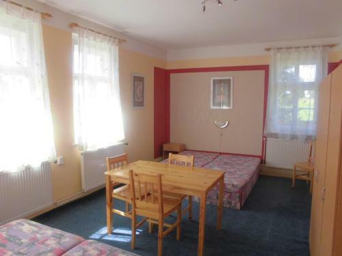 Hostal Penzion Laguna