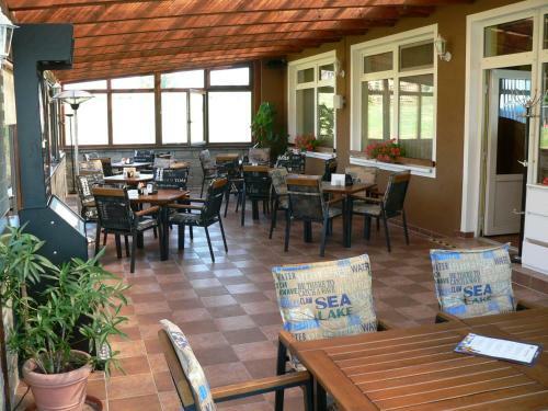 Hostal Hotel-restaurant U ?v�bk?