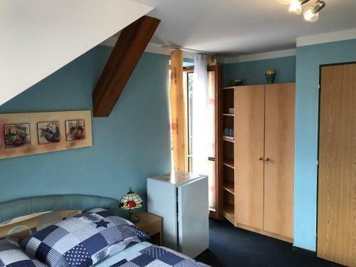 Hostal Penzion A Autokemp Wolf