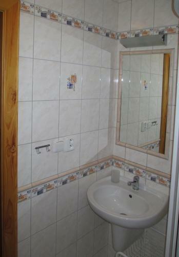 Apartman 300