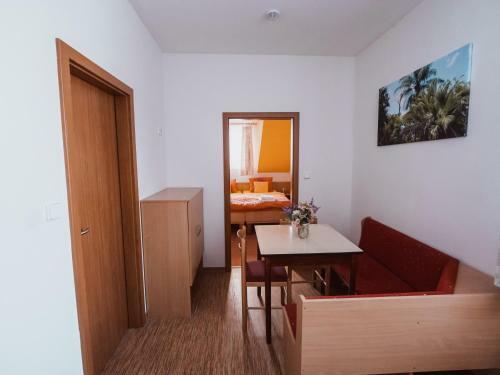 Hostal Pelikan Purkarec