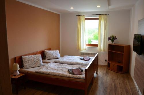 Hostal Apartment Zumberk With Private Heated Pool
