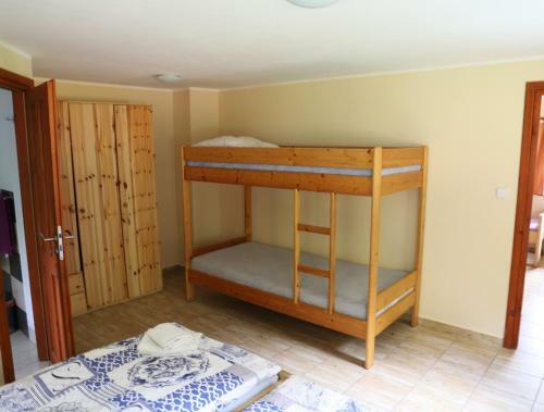 Hostal Pension U Vyhl�dky