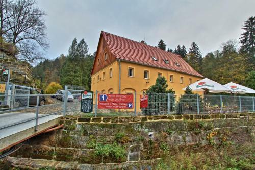 Hostal Pension U Vyhl�dky