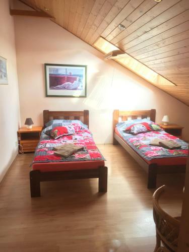 Hostal Penzion Kr�sn� Dv?r