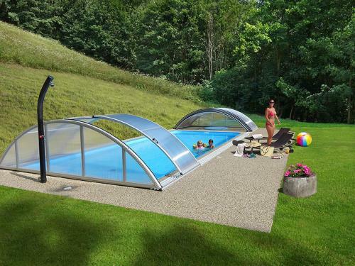 Hostal Pension & Restaurace Zelen� Ml�n
