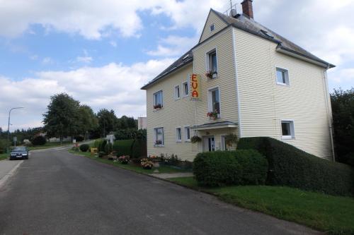 Apartamentos Ubytov�n� Eva