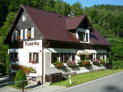 Hostal Penzion Roz�rka