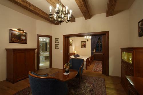 Hotel Z�mek ?ti?�n