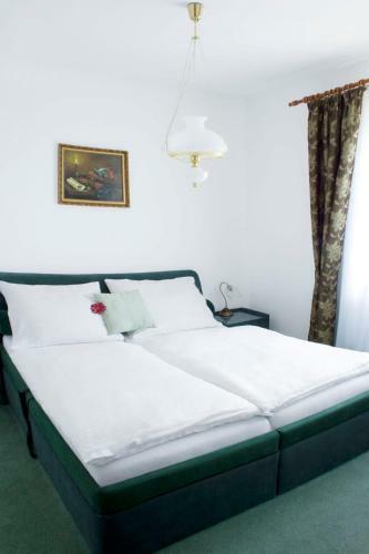 Hotel Z�me?ek Pod Hradem