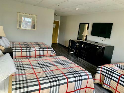 Nyack Motor Lodge