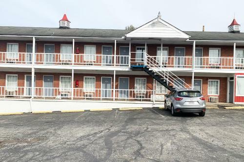Four Keys Motel
