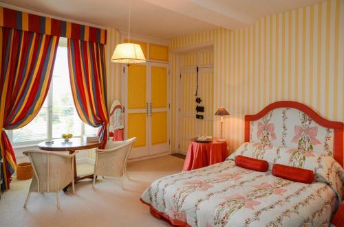 Bed & Breakfast Chateau La Cour