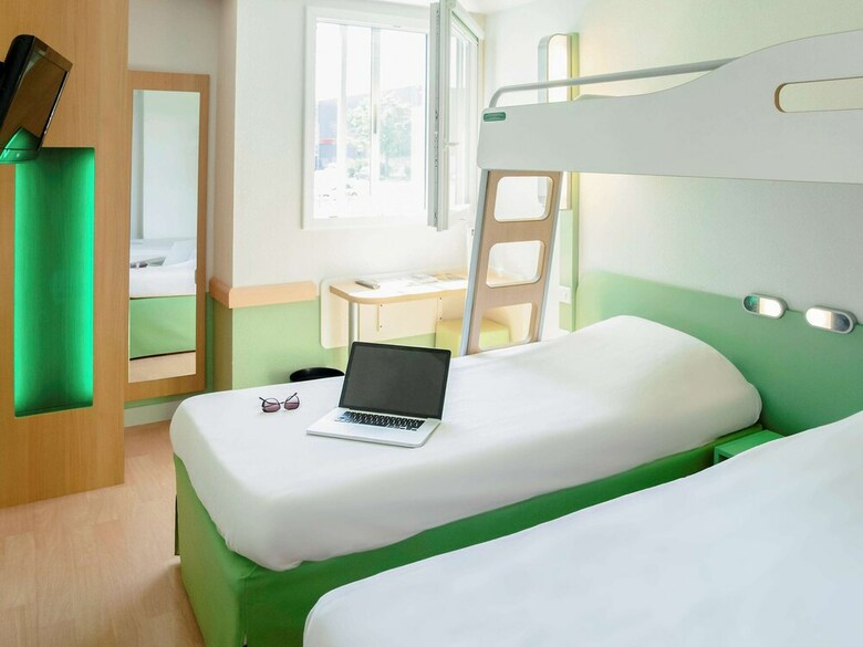 Hotel Ibis Budget Aeroport Le Bourget Garonor
