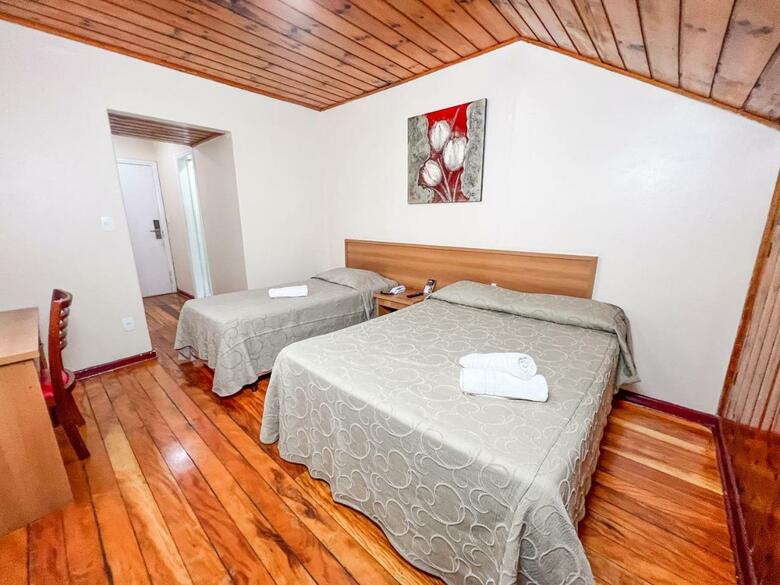 Hotel Golden Park Campos