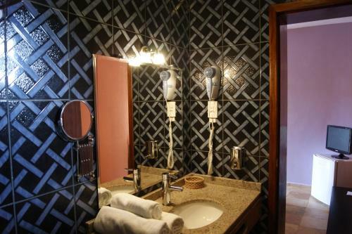 Hostal Pousada Presidente Hotel
