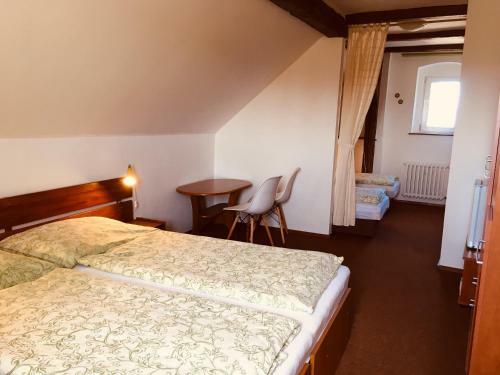 Hostal Ubytov�n� Doma