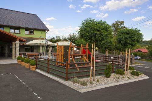 Hostal Penzion Hermes