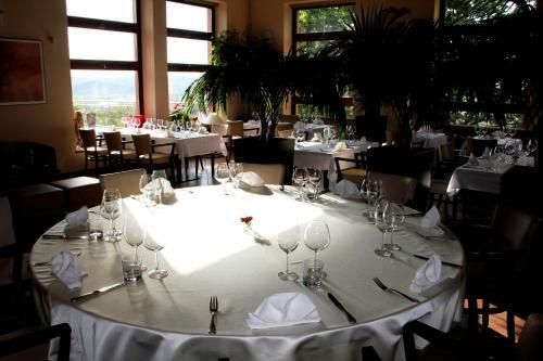 Hotel Cvil�n