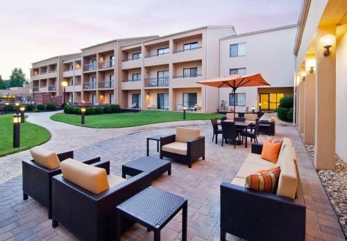 Hotel Courtyard Huntsville
