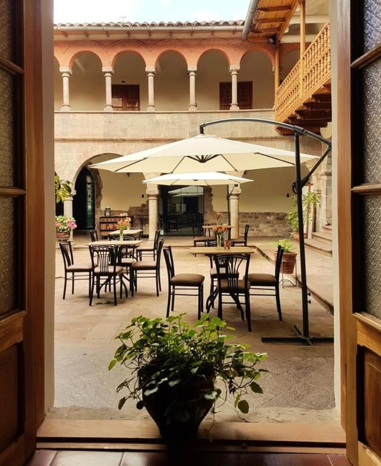 Hotel Tupac Yupanqui