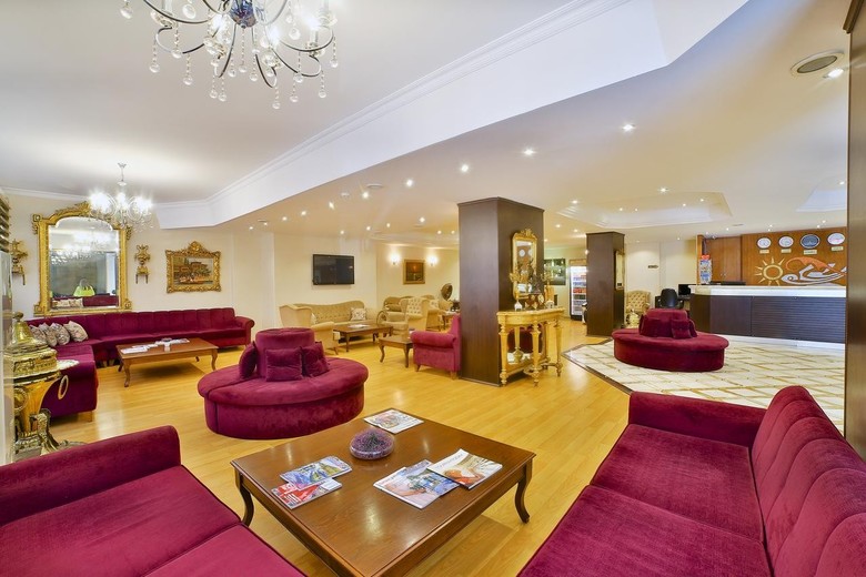 Grand Ant Hotel