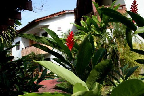 Hostal Pousada Larimor