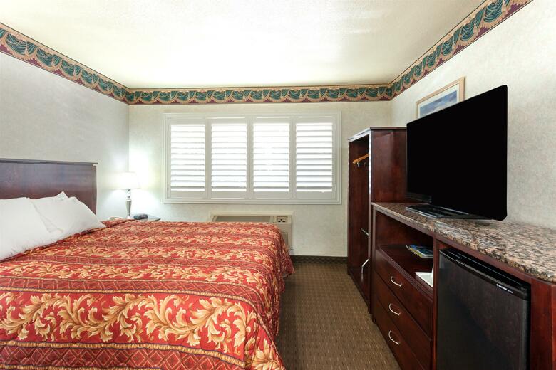 Hotel Travelodge Long Beach Convention Center