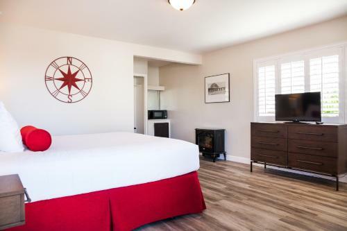 Breakers Motel