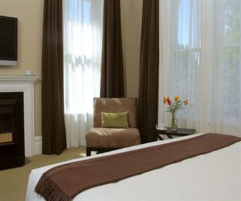 Posada The White House Inn & Spa