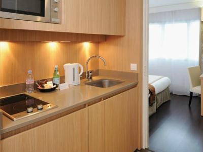 Hotel Residhome Roissy Park
