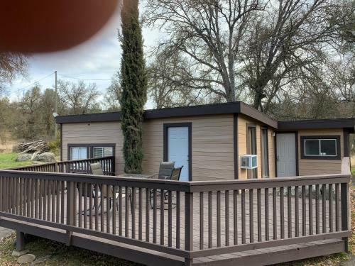 Mountain Trail Lodge Oakhurst