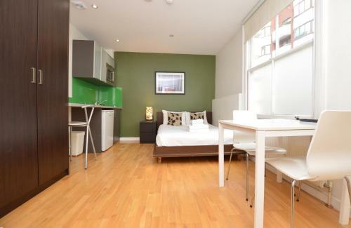 Princes Square Serviced Apartments