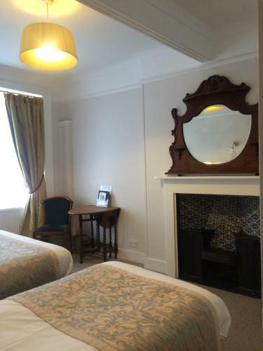 Crescent Hotel