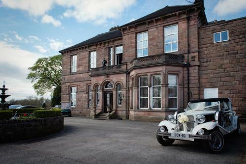 Hotel Whiston Hall