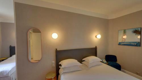Hotel H�tel L'orque Bleue