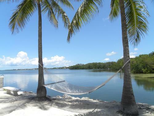 Posada Rock Reef Resort