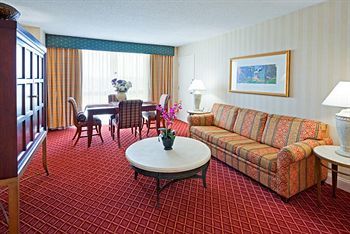 Empire Meadowlands Hotel By Clarion