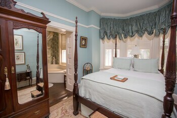 Bed & Breakfast Ballastone Inn