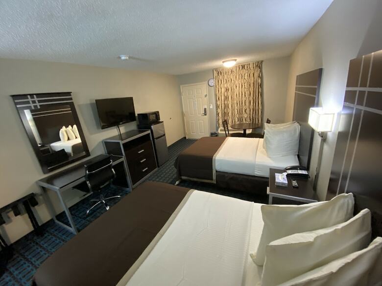 Motel Deluxe Inn - Fayetteville