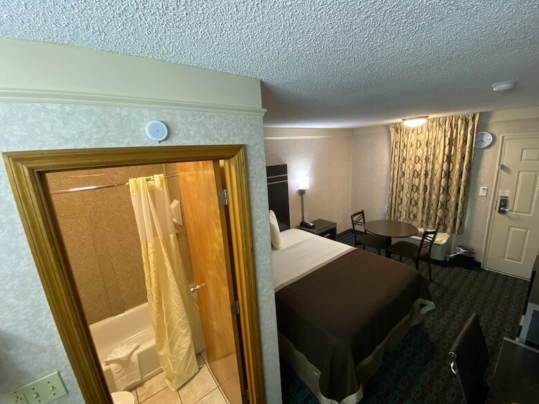 Motel Deluxe Inn - Fayetteville