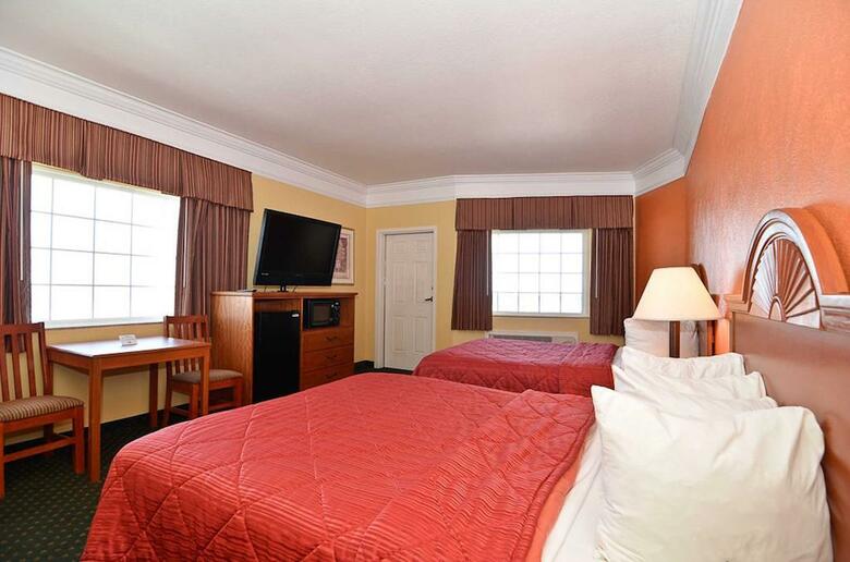 Hotel Quality Inn & Suites Beachfront