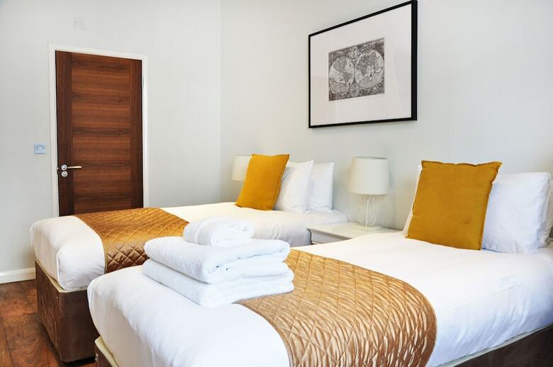 Lamington Apartments, Hammersmith