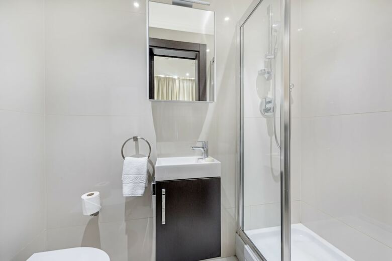 130 Queen's Gate Apartments