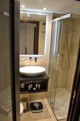 Hotel Paddington Court Studio Apartments