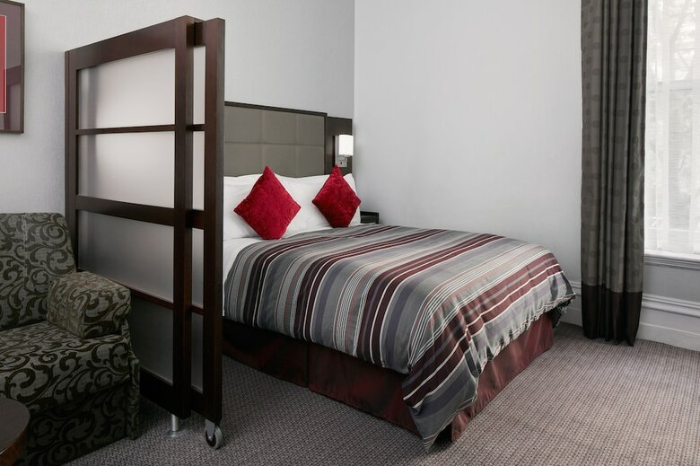 Hotel The Grand At Trafalgar Square