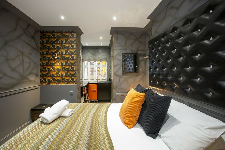 Hotel Albion House