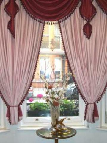 Hostal Hotel La Place